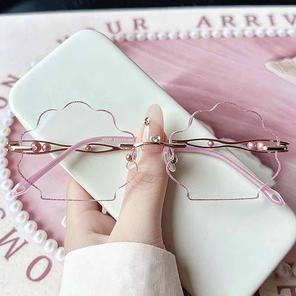 Cloudy Cutedge cat-eye glasses