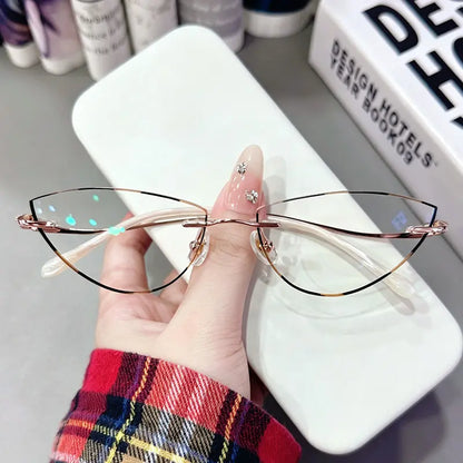 Elevate your look with our ultra-sleek, thin wire cat-eye glasses. Featuring a sharp, elongated fox-eye silhouette in a sophisticated gold metal finish, these glasses are the ultimate "Office Siren" accessory. Lightweight, chic, and perfect for a polished, professional aesthetic. Shop the trend now!