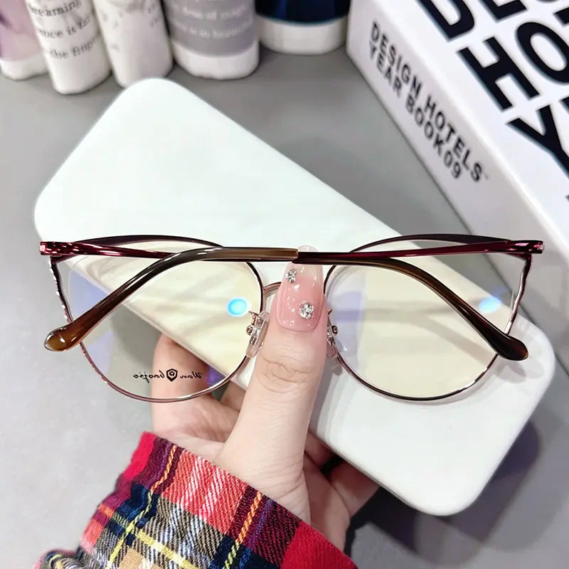 Lris Rimless cateye glasses
