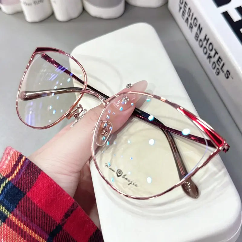 Lris Rimless cateye glasses