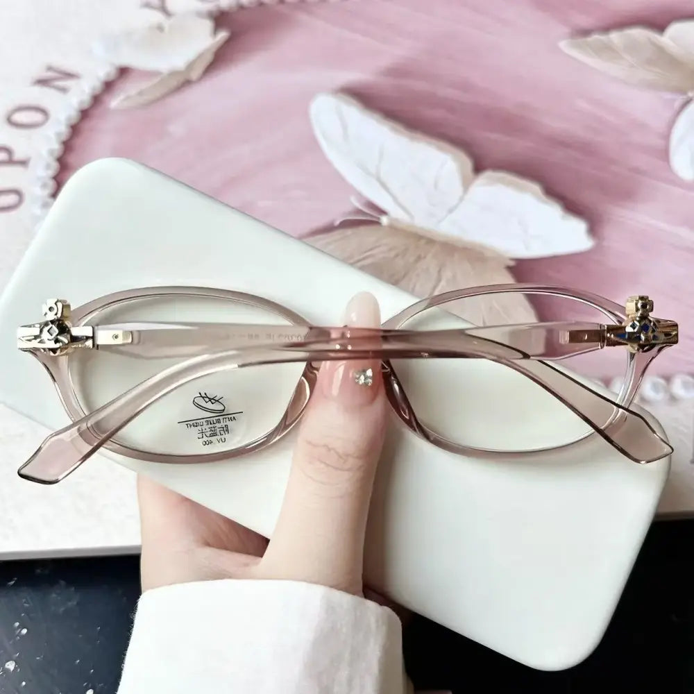 Opal Cut edge cat-eye glasses
