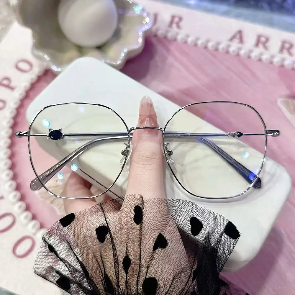Pawse Geometric-shaped glasses