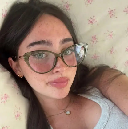 Lvy Cut-edge cat-eye glasses