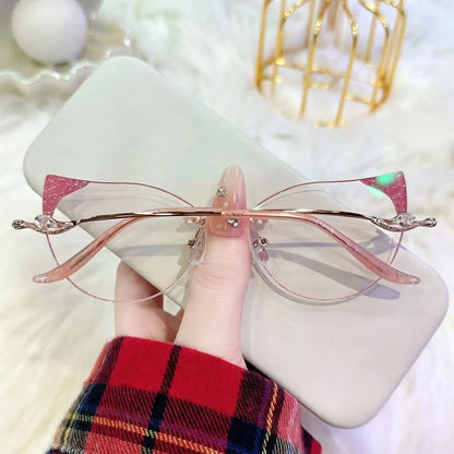 Adowa Cut-edge cat-eye glasses