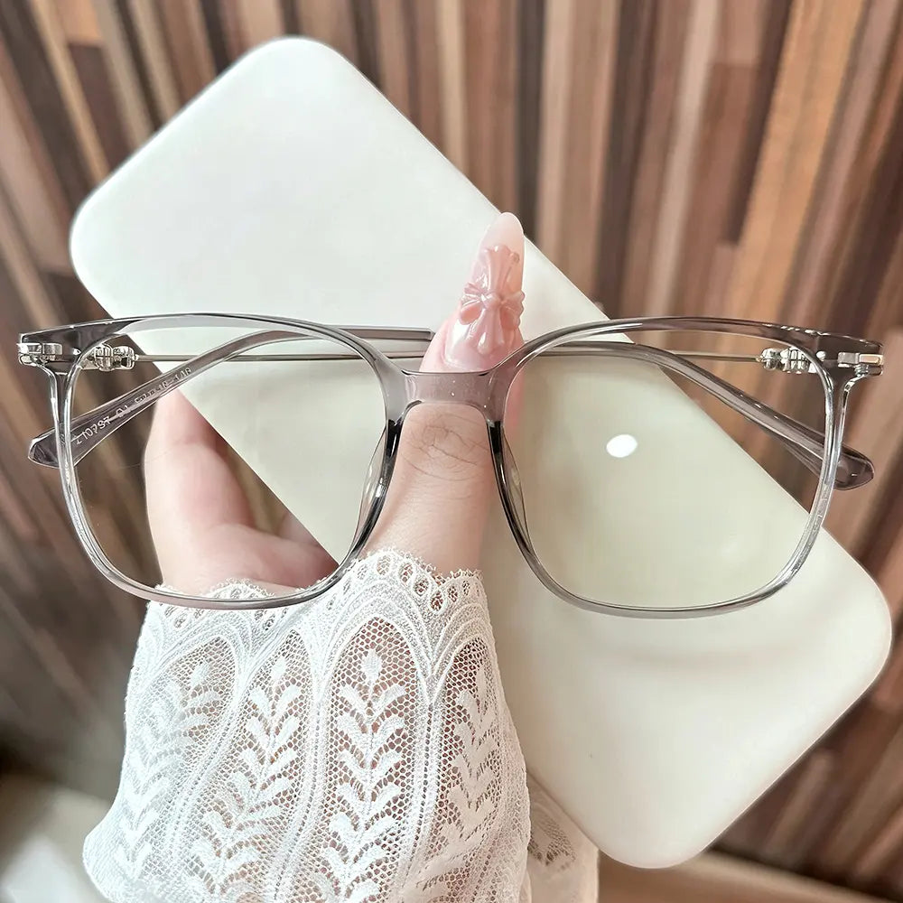 Neo Geometric-shaped glasses